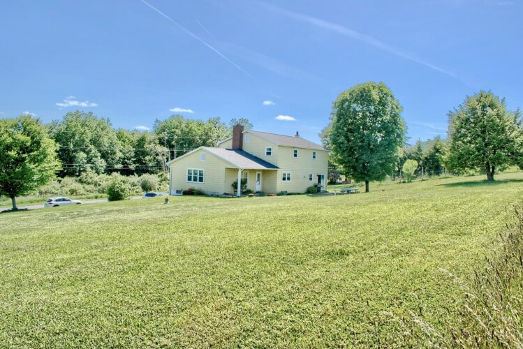 Open house at Trout Run listing